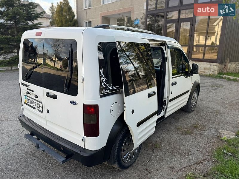 Минивэн Ford Transit Connect 2005 в Заречье