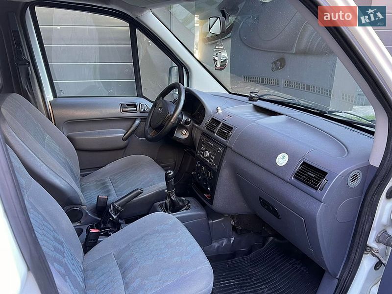 Мінівен Ford Transit Connect 2006 в Івано-Франківську