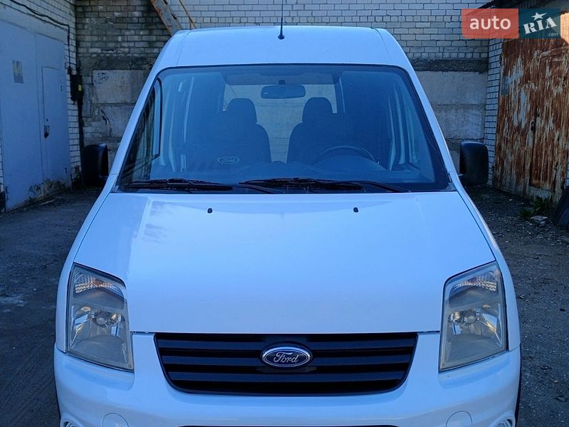 Минивэн Ford Transit Connect 2013 в Киеве