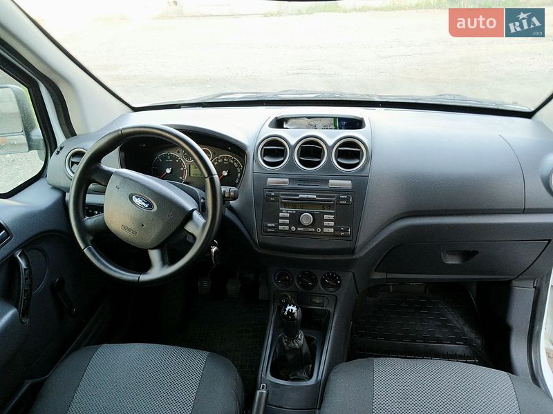 Минивэн Ford Transit Connect 2013 в Киеве