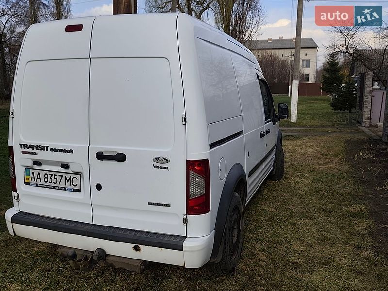 Грузовой фургон Ford Transit Connect 2012 в Киеве