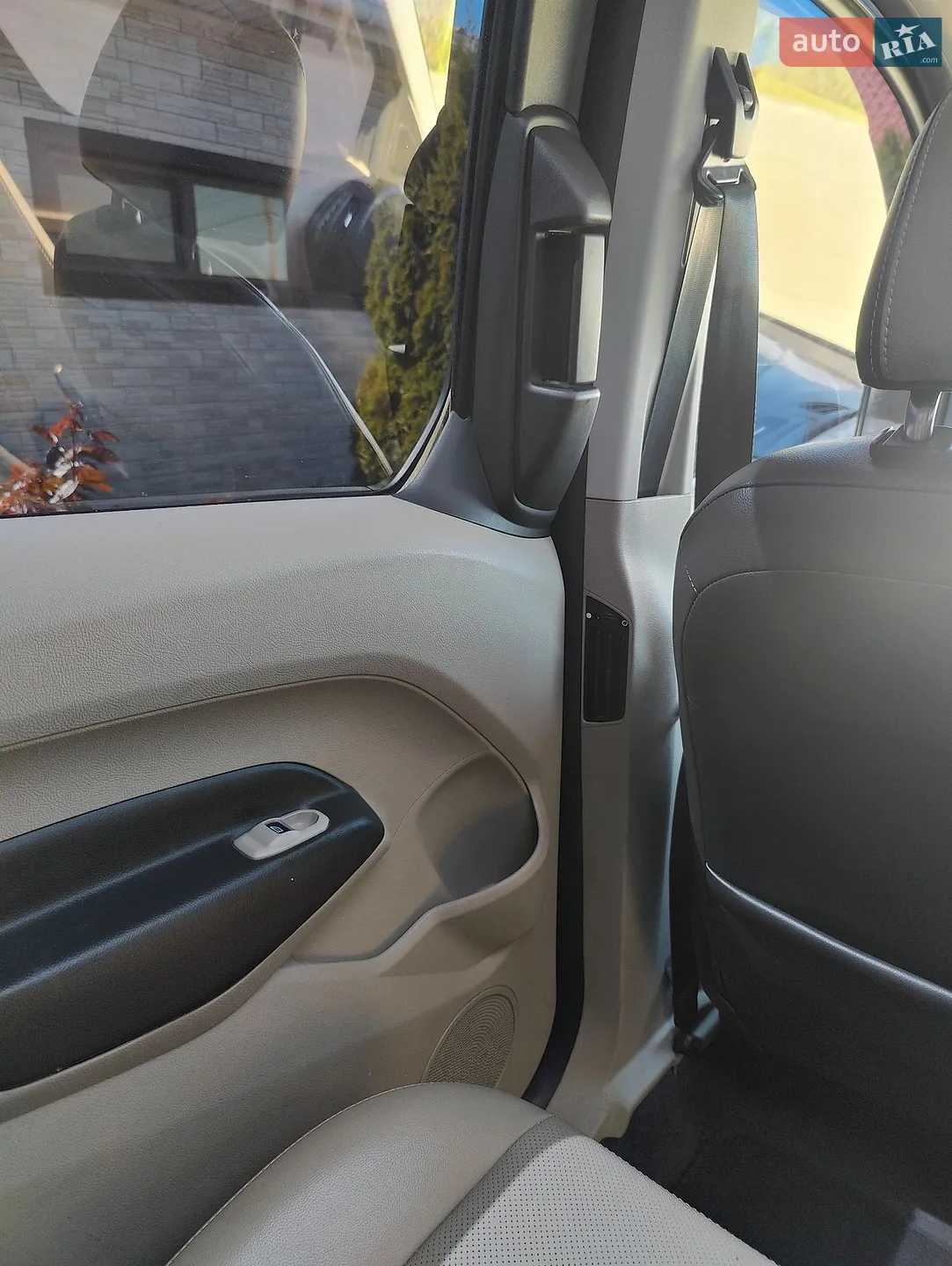 2015 Ford Transit Connect - мініатюра 34