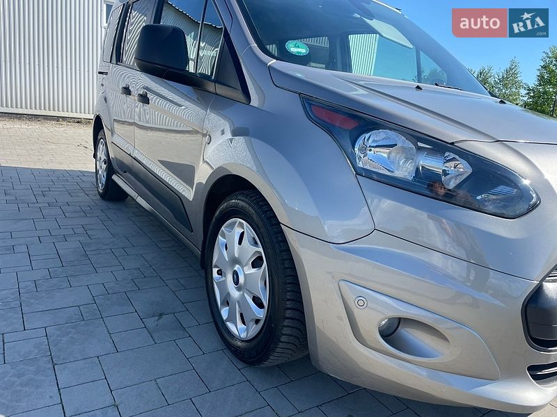 Минивэн Ford Transit Connect 2016 в Ивано-Франковске