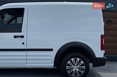 Грузовой фургон Ford Transit Connect 2009 в Ровно