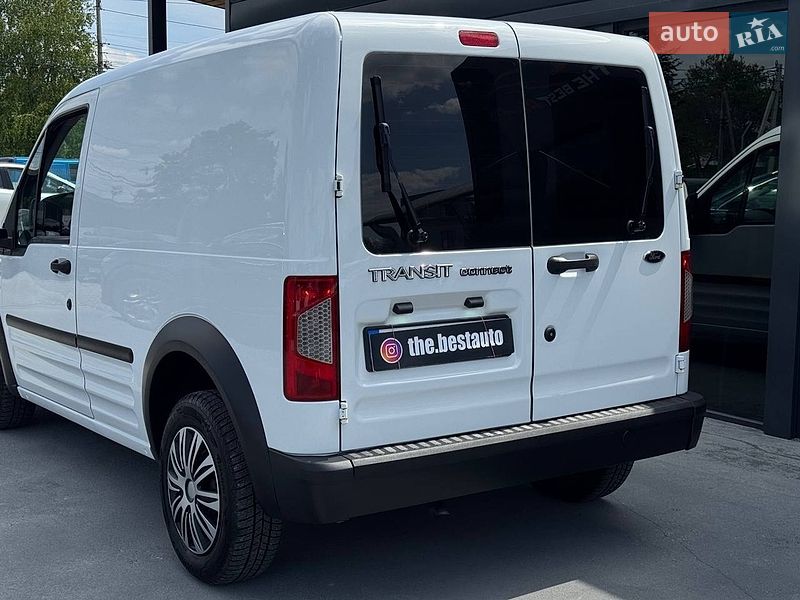 Грузовой фургон Ford Transit Connect 2009 в Ровно