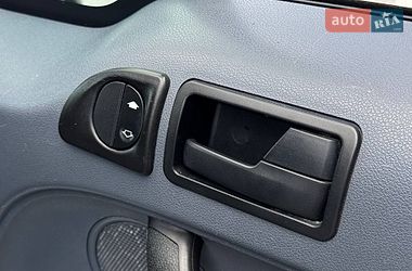 Грузовой фургон Ford Transit Connect 2009 в Ровно