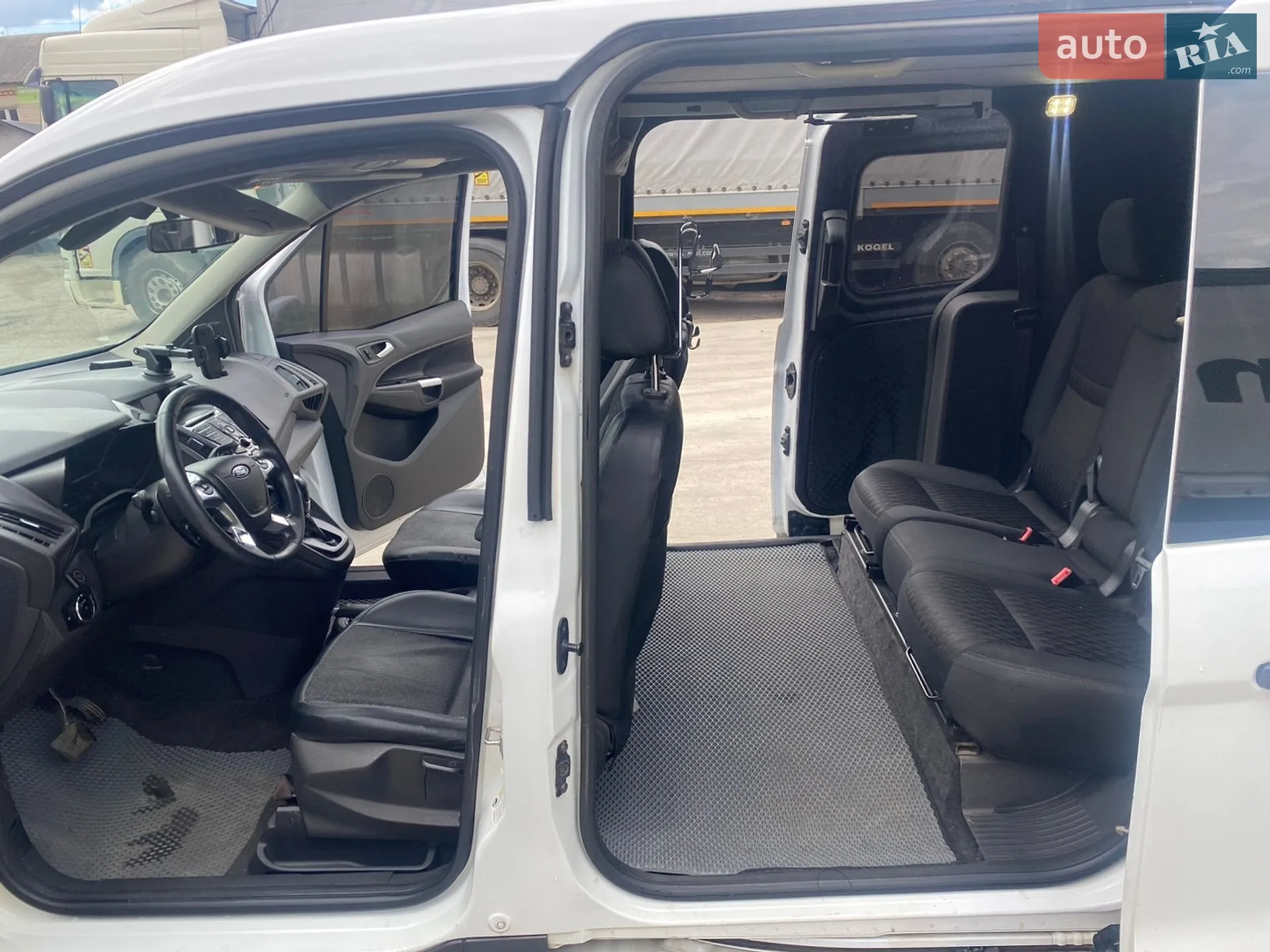 2015 Ford Transit Connect - мініатюра 20