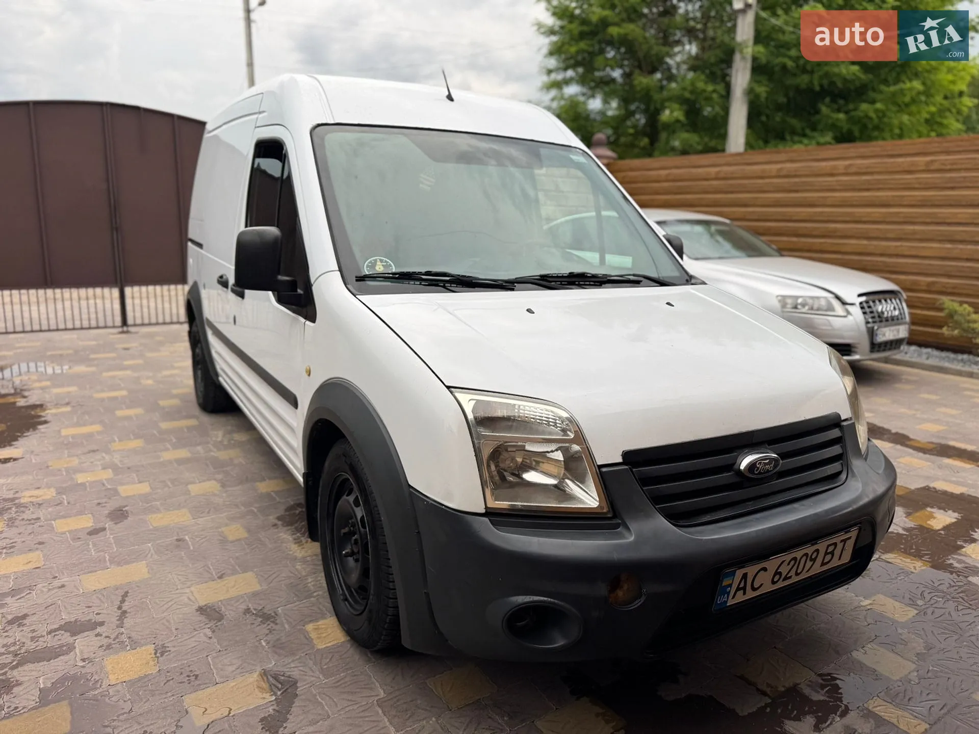 Ford Transit Connect 2010