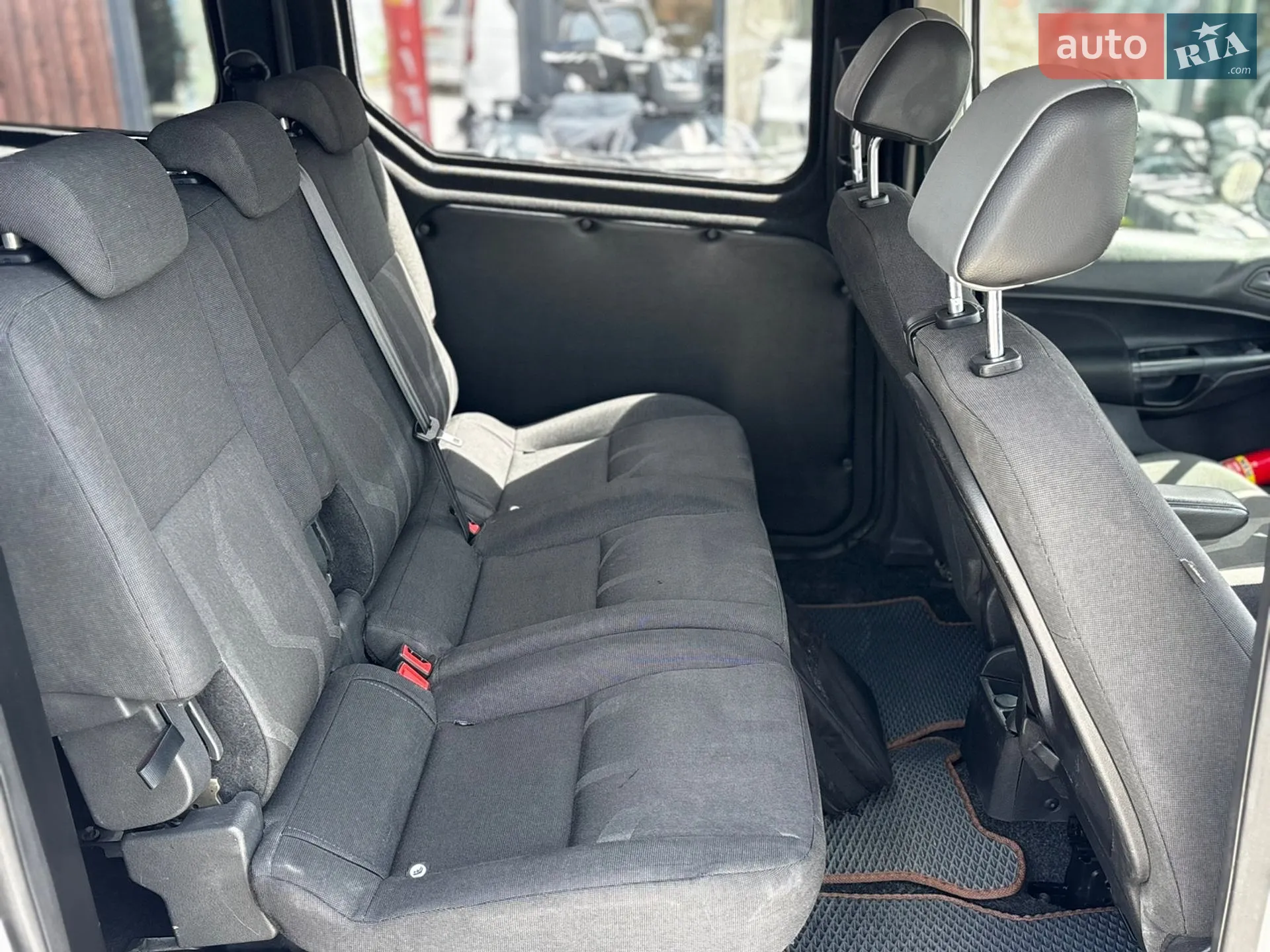 2015 Ford Transit Connect - мініатюра 12