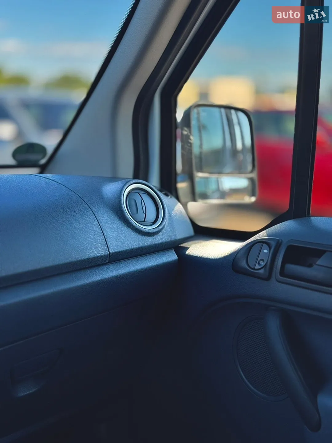 2010 Ford Transit Connect - мініатюра 18