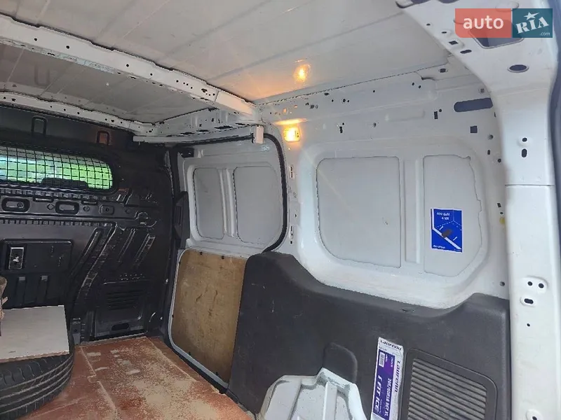 Ford Transit Connect 2017 VIN WF0SXXWPGSHB34796 фото оголошення 8 з 35