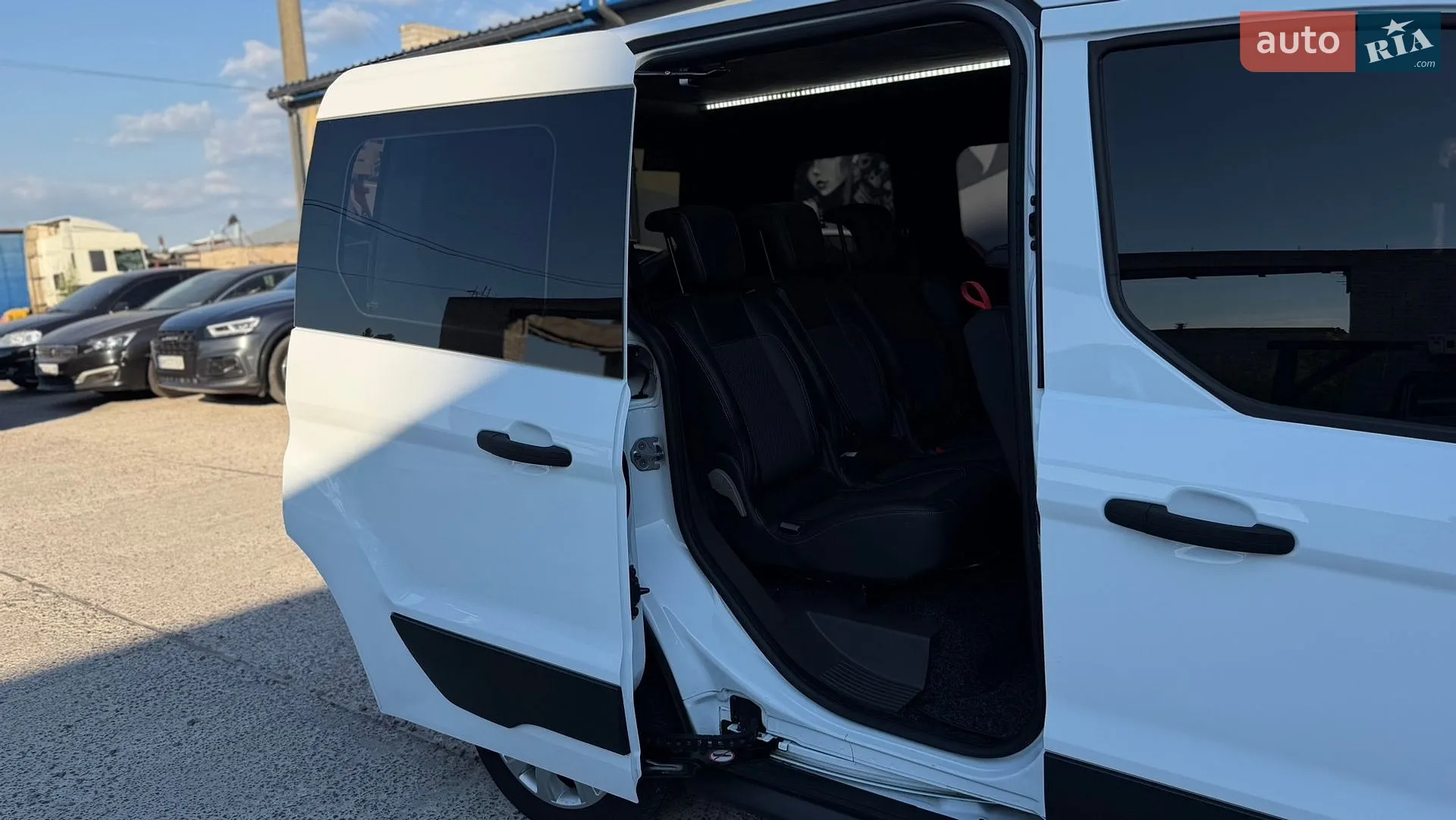 2018 Ford Transit Connect - мініатюра 39