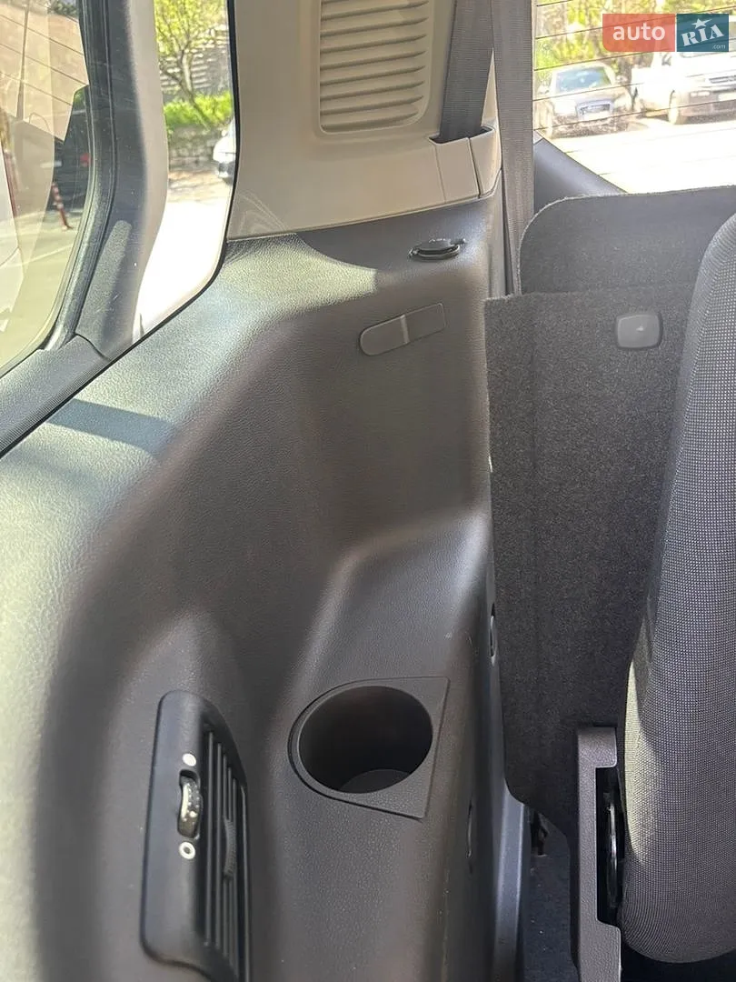 2013 Ford Transit Connect - мініатюра 29