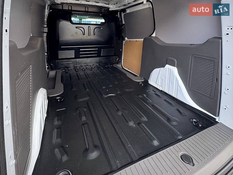Грузовой фургон Ford Transit Connect 2022 в Киеве