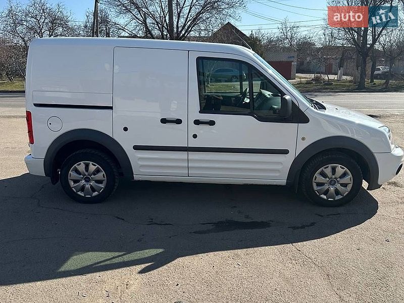 Вантажний фургон Ford Transit Connect 2012 в Миколаєві фото 7 Вантажний фургон Ford Transit Connect 2012 в Миколаєві