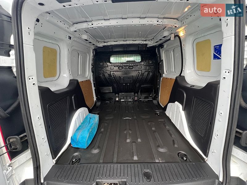 Грузовой фургон Ford Transit Connect 2016 в Киеве