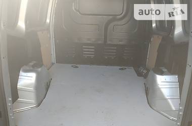 Грузопассажирский фургон Ford Transit Courier 2017 в 