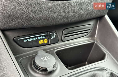 Грузовой фургон Ford Transit Courier 2022 в 