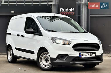 Грузовой фургон Ford Transit Courier 2022 в 