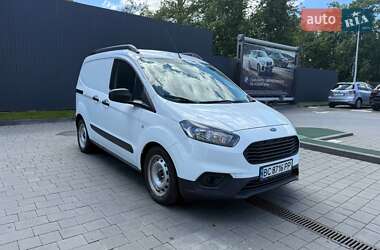 Вантажний фургон Ford Transit Courier 2023 в Івано-Франківську