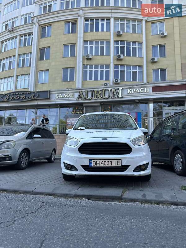 Грузовой фургон Ford Transit Courier 2015 в Одессе