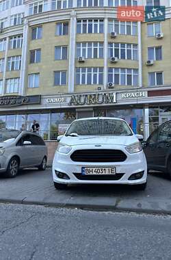 Вантажний фургон Ford Transit Courier 2015 в 