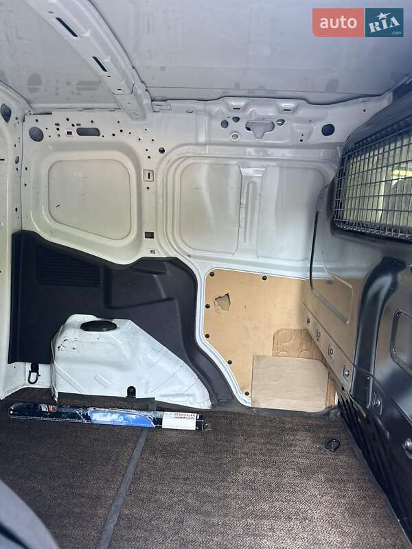 Грузовой фургон Ford Transit Courier 2015 в Одессе