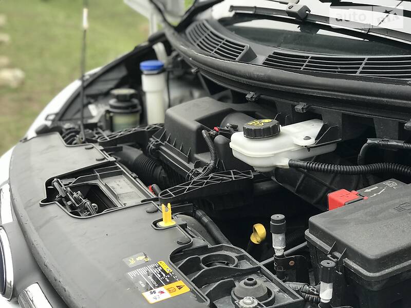 Вантажопасажирський фургон Ford Transit Custom 2014 в Дубні