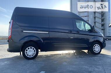 Вантажопасажирський фургон Ford Transit Custom 2015 в 