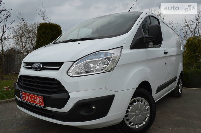 Вантажопасажирський фургон Ford Transit Custom 2015 в 