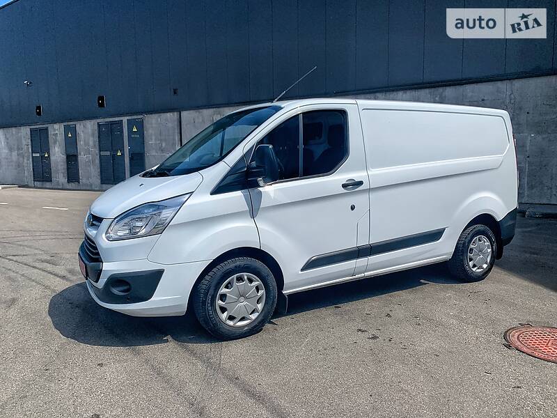 Вантажопасажирський фургон Ford Transit Custom 2015 в Києві