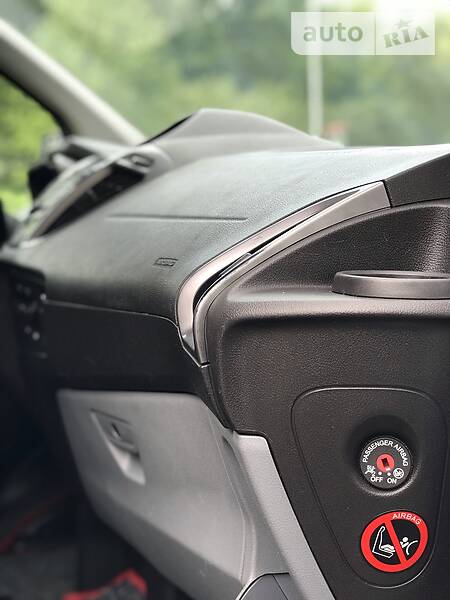 Вантажопасажирський фургон Ford Transit Custom 2014 в Дубні