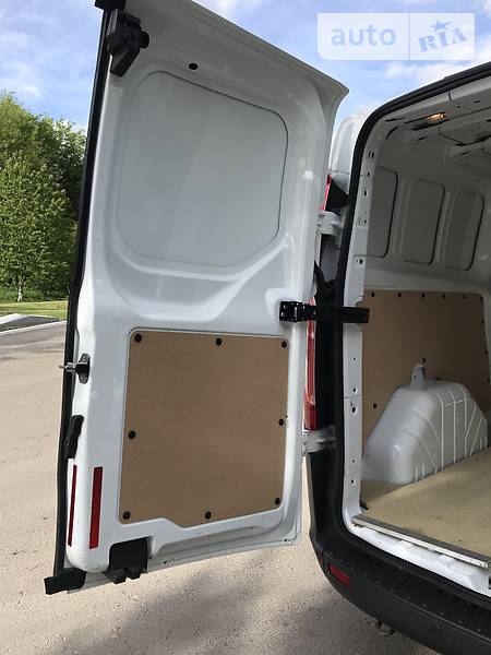 Вантажопасажирський фургон Ford Transit Custom 2014 в Дубні