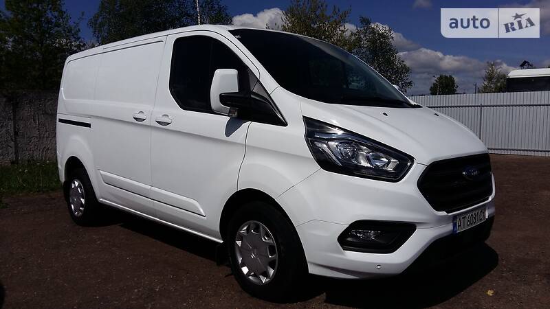 Вантажопасажирський фургон Ford Transit Custom 2018 в Івано-Франківську