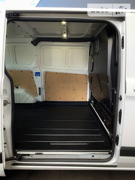Вантажопасажирський фургон Ford Transit Custom 2015 в Києві фото 10 Вантажопасажирський фургон Ford Transit Custom 2015 в Києві