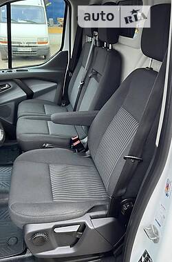 Грузовой фургон Ford Transit Custom 2017 в Луцке