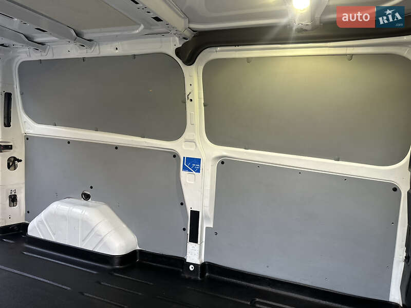 Вантажний фургон Ford Transit Custom 2016 в Береговому