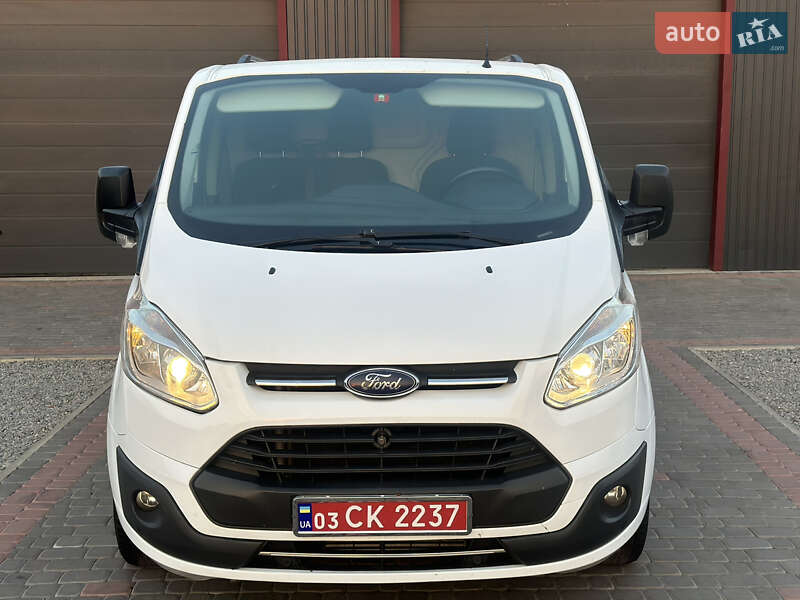 Вантажний фургон Ford Transit Custom 2016 в Береговому