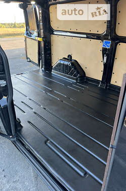 Вантажний фургон Ford Transit Custom 2019 в 