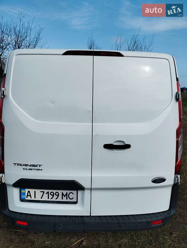 Вантажний фургон Ford Transit Custom 2016 в Славутичі