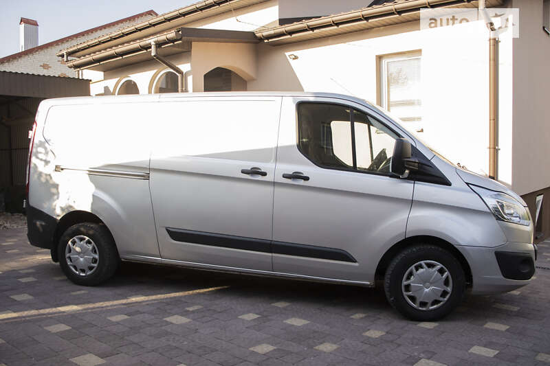 Вантажний фургон Ford Transit Custom 2016 в Львові фото 5 Вантажний фургон Ford Transit Custom 2016 в Львові