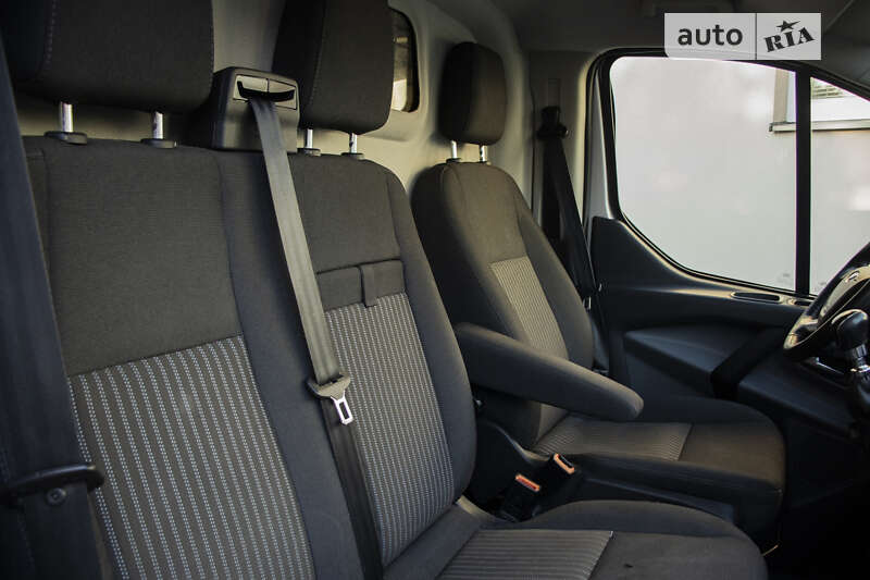 Вантажний фургон Ford Transit Custom 2016 в Львові фото 11 Вантажний фургон Ford Transit Custom 2016 в Львові