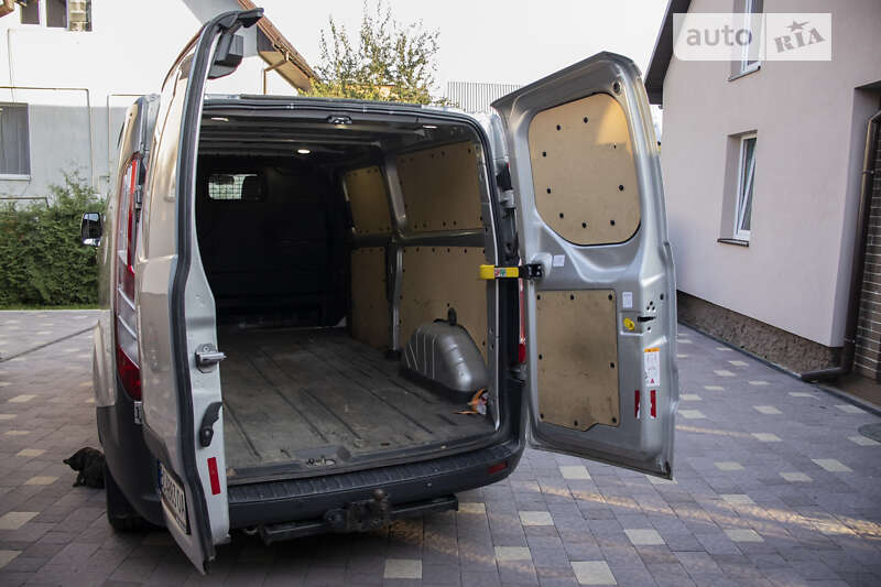 Вантажний фургон Ford Transit Custom 2016 в Львові фото 19 Вантажний фургон Ford Transit Custom 2016 в Львові