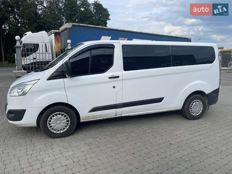 Минивэн Ford Transit Custom 2012 в 