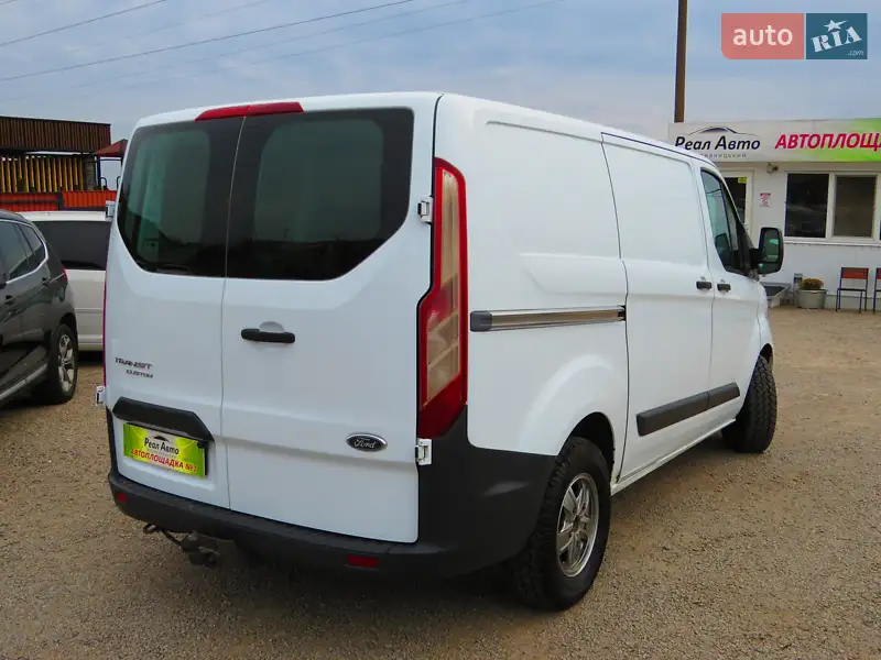 Грузовой фургон Ford Transit Custom 2015 в 