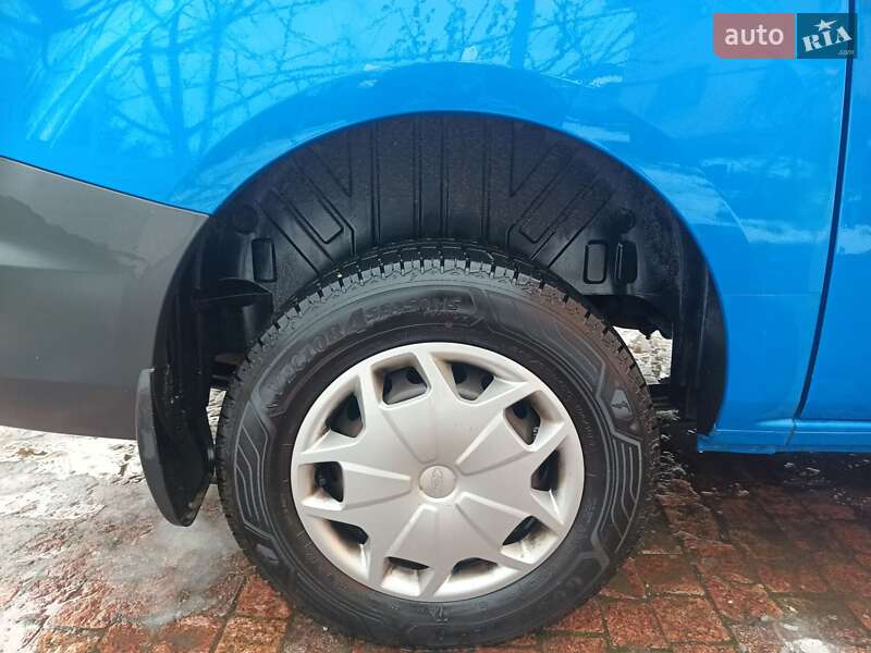 Мінівен Ford Transit Custom 2015 в Києві фото 10 Мінівен Ford Transit Custom 2015 в Києві