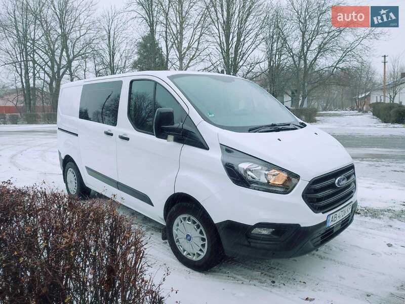 Вантажопасажирський фургон Ford Transit Custom 2018 в Вільнянську