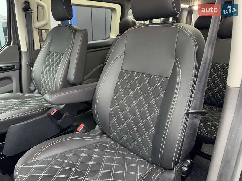 Мінівен Ford Transit Custom 2018 в Рівному