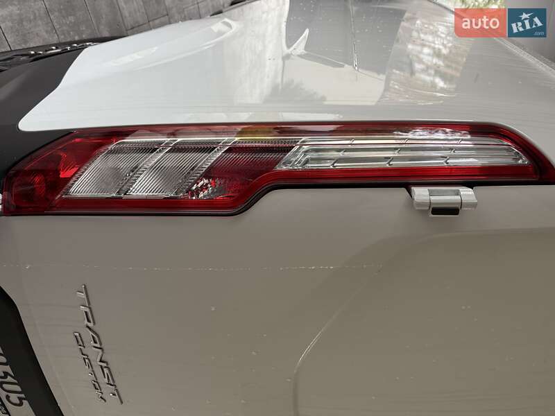 Грузовой фургон Ford Transit Custom 2022 в Киеве