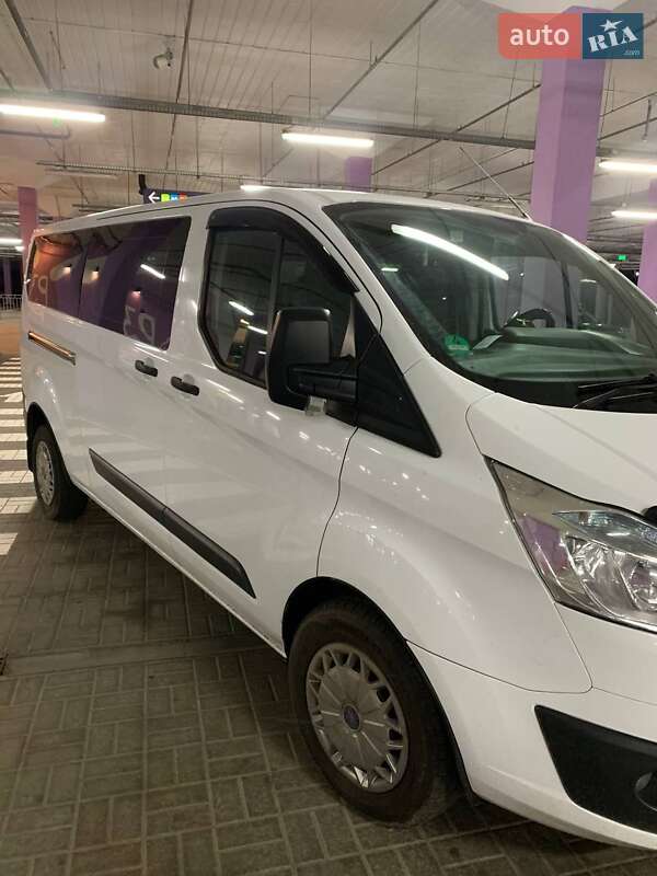 Минивэн Ford Transit Custom 2013 в Лубнах